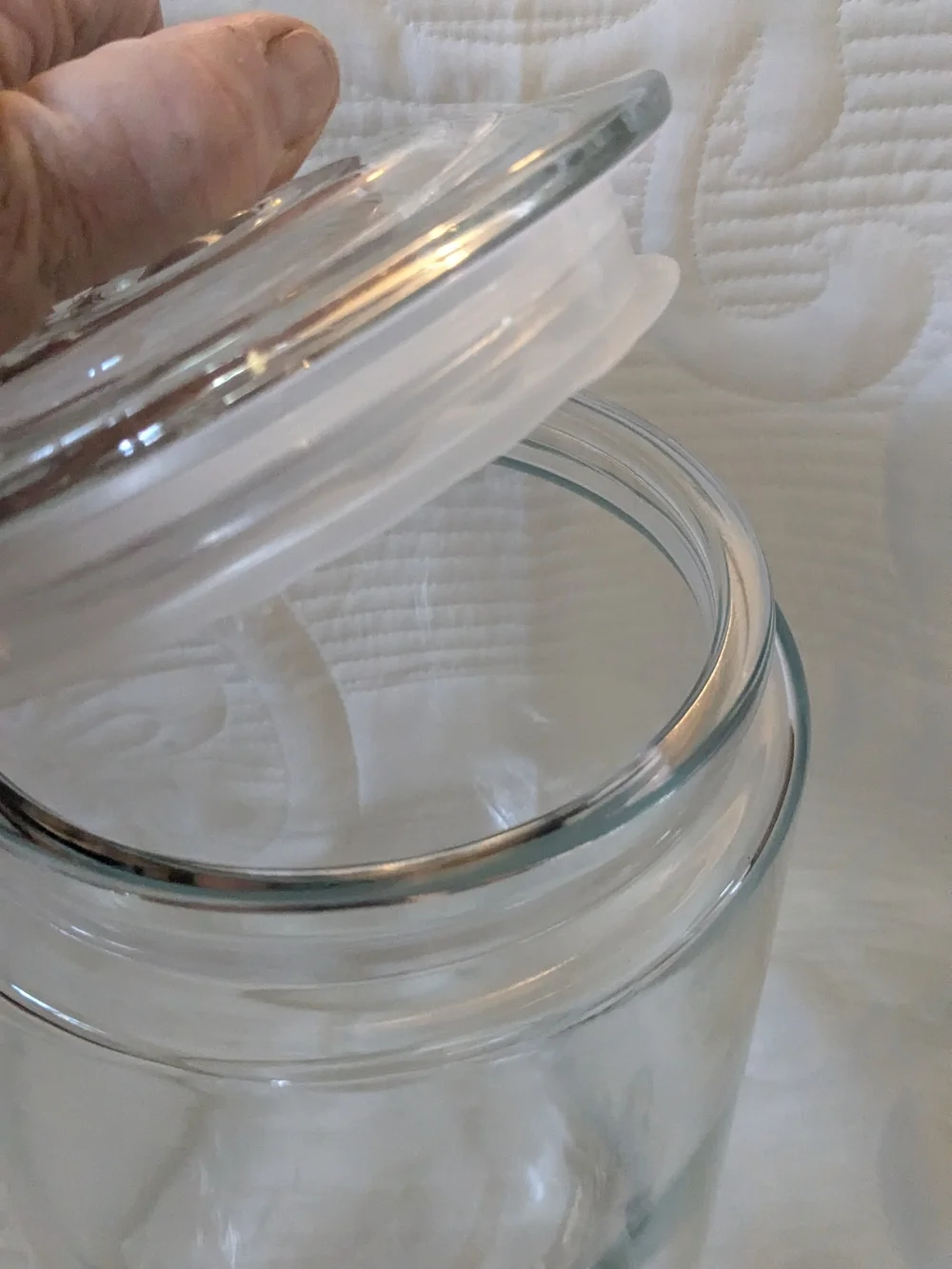 Glass Beverage Dispenser with Spigot - Orange Apple Juice